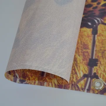 Bâche Mesh 370 g/m² (micro-perforée anti-vent)